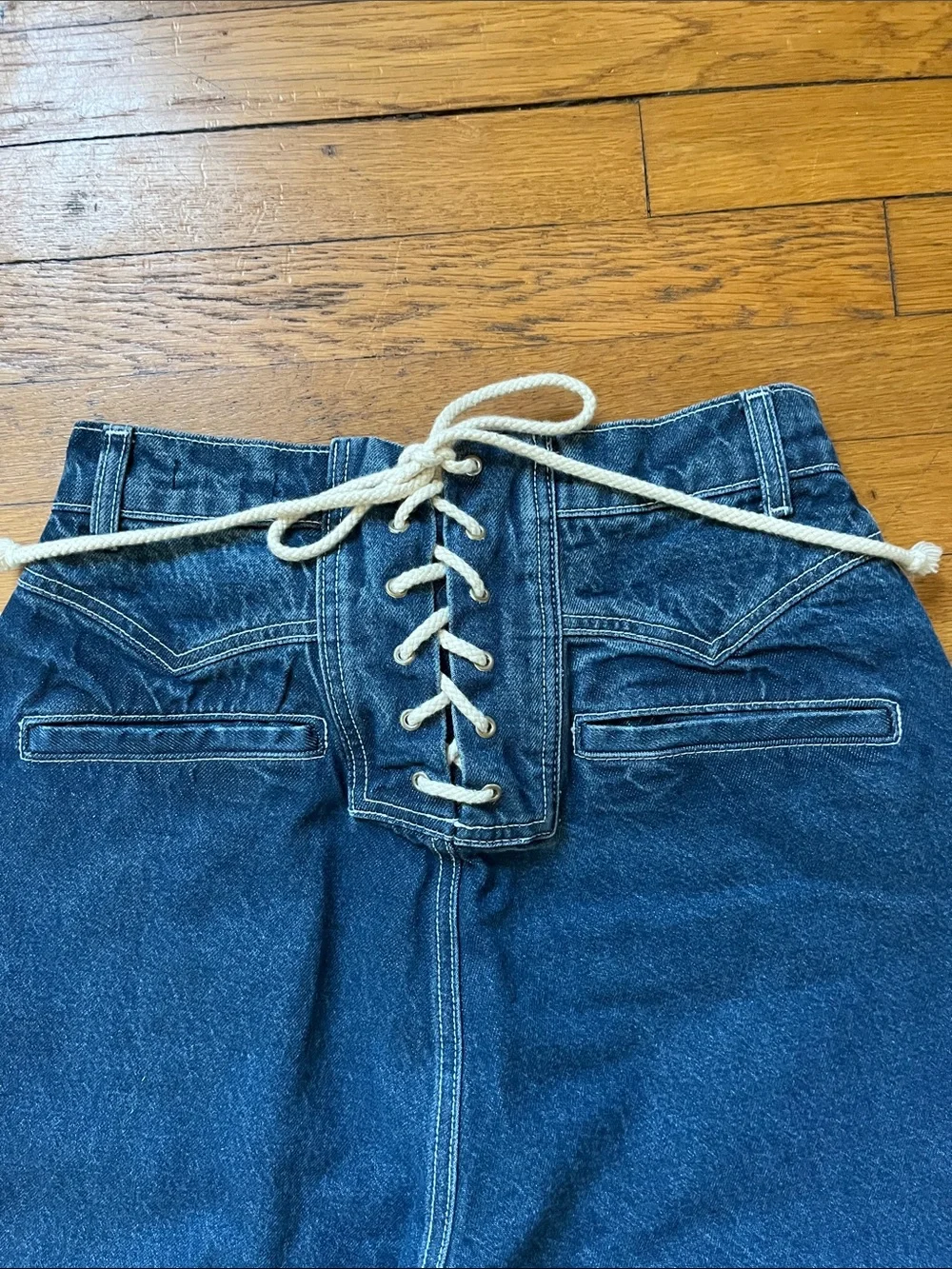 Rudy Jude back tie jeans - Picture 3 of 4